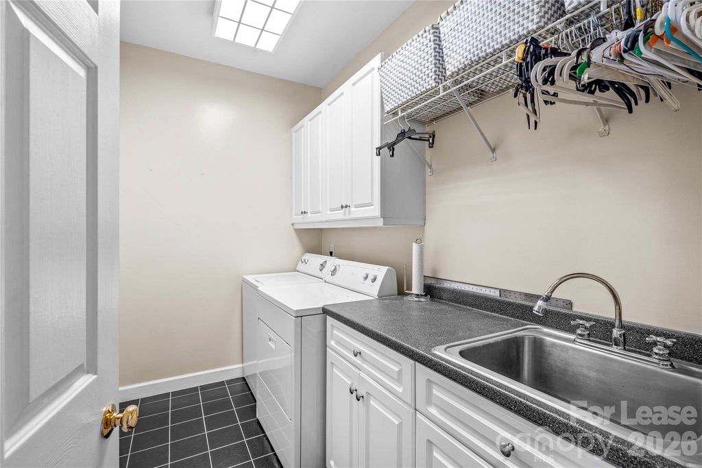 806 Pine Forest Road - Photo 17