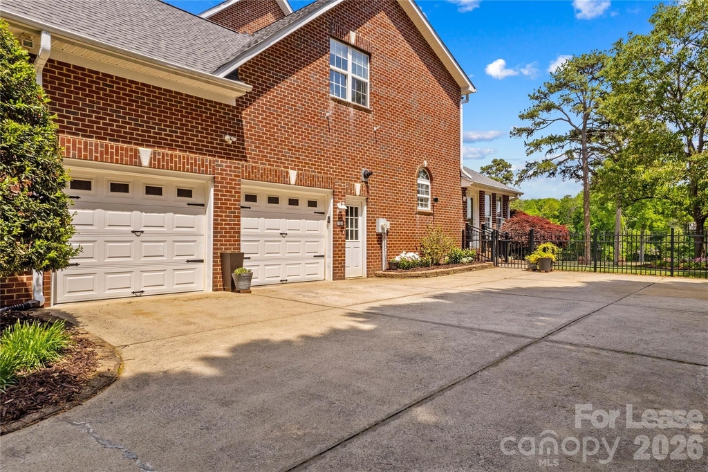 806 Pine Forest Road - Photo 1
