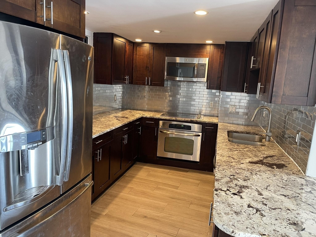 5200 N Flagler Drive - Photo 0