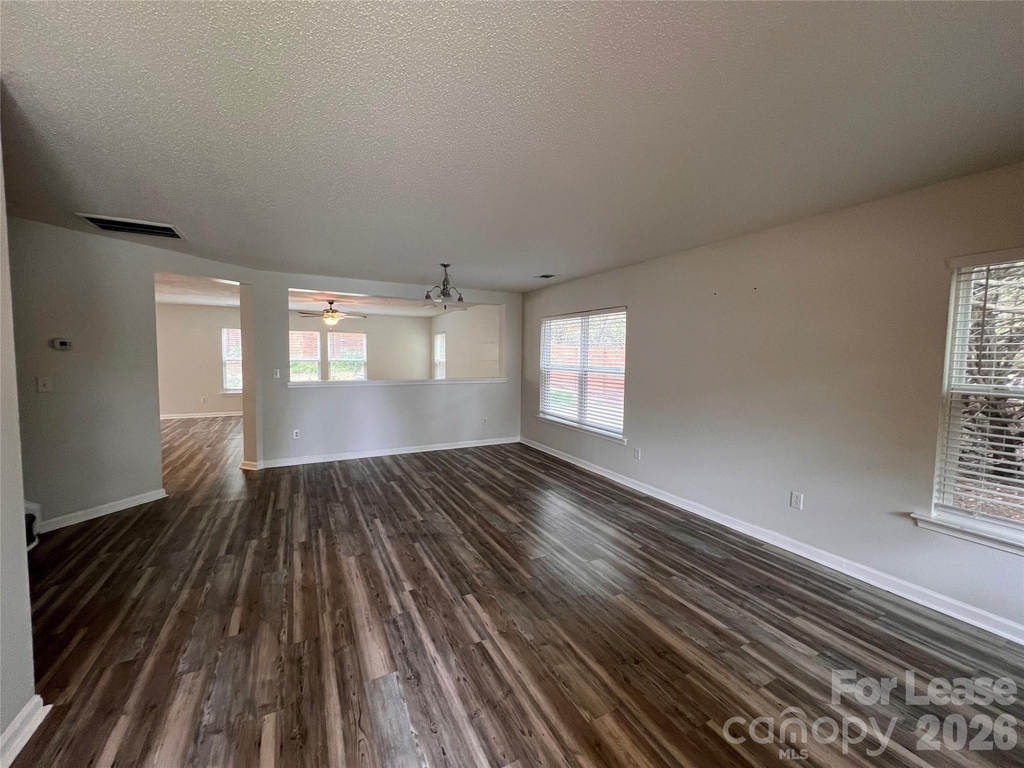 2304 Harwood Hills Lane - Photo 2