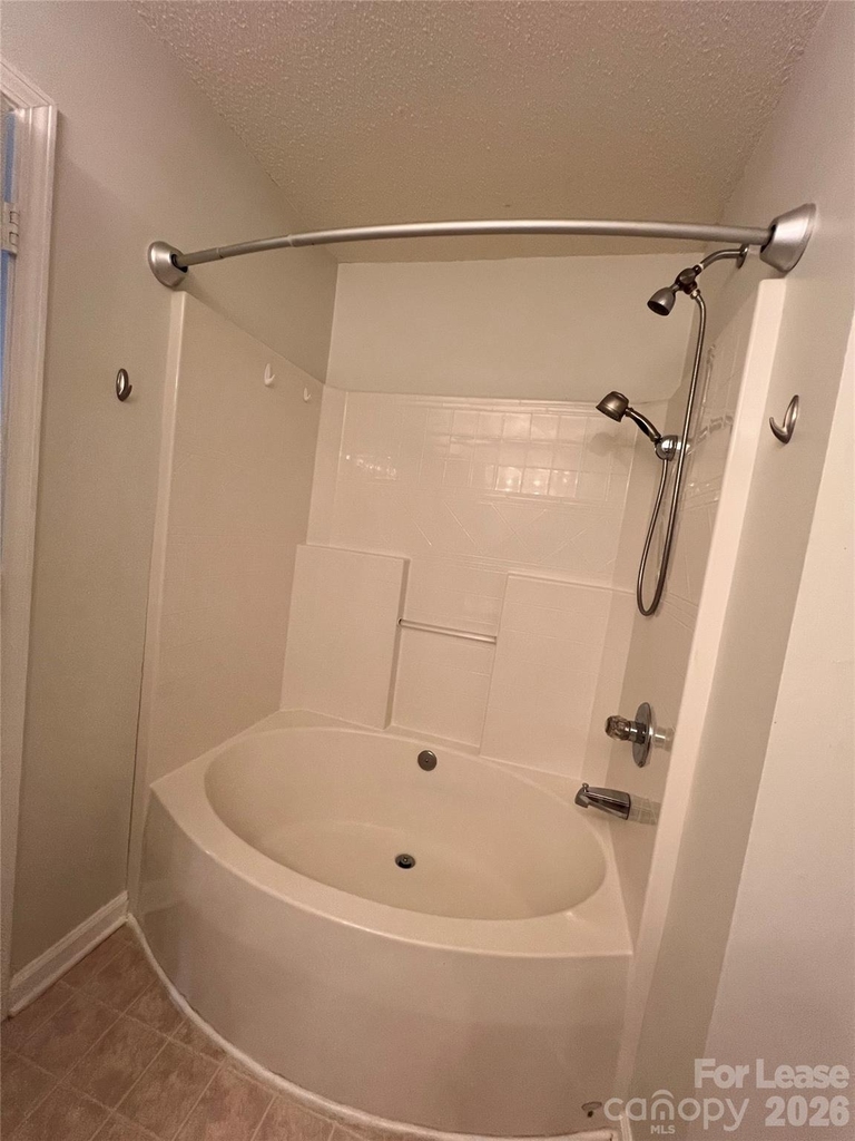 2304 Harwood Hills Lane - Photo 18