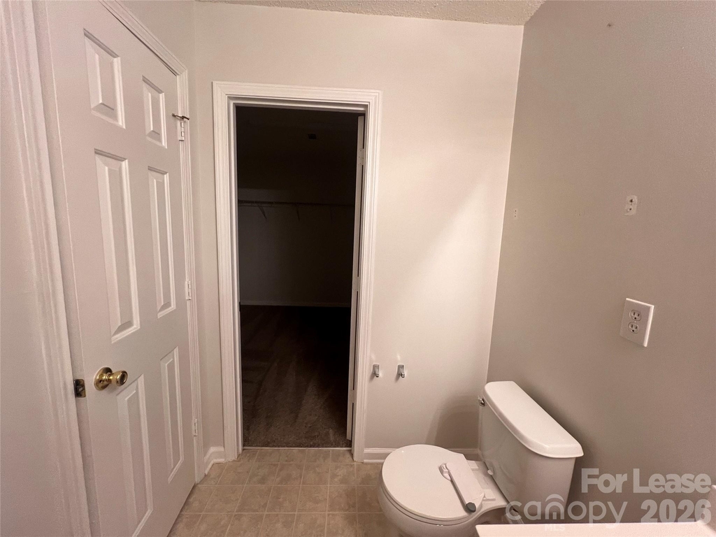 2304 Harwood Hills Lane - Photo 19