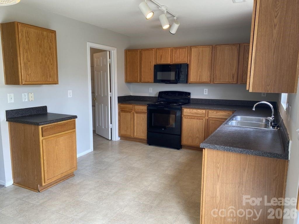 1519 Cold Creek Place - Photo 7