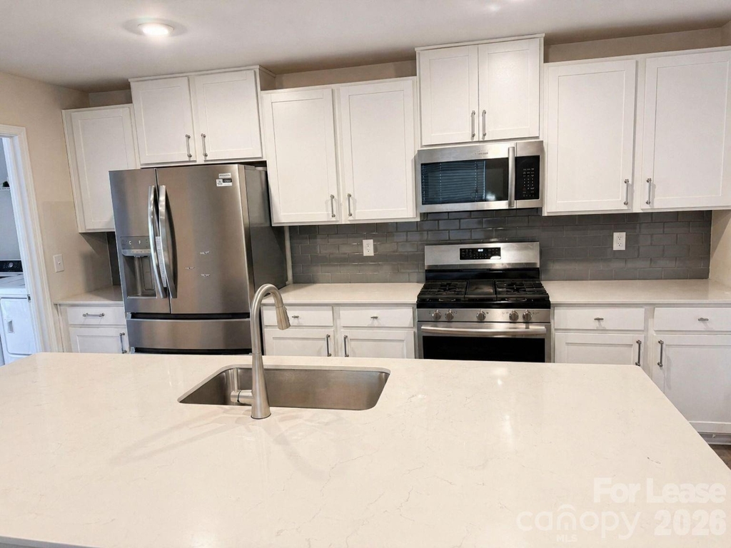 10227 Chatham Run Lane - Photo 7