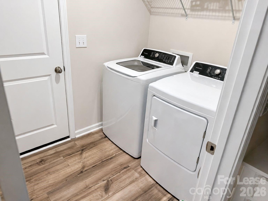 10227 Chatham Run Lane - Photo 8