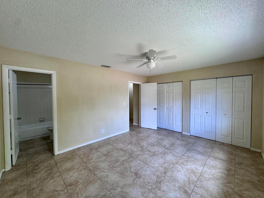 704 Riverside Drive - Photo 19
