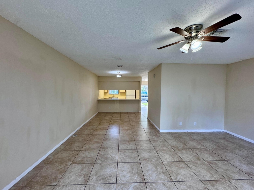 704 Riverside Drive - Photo 30