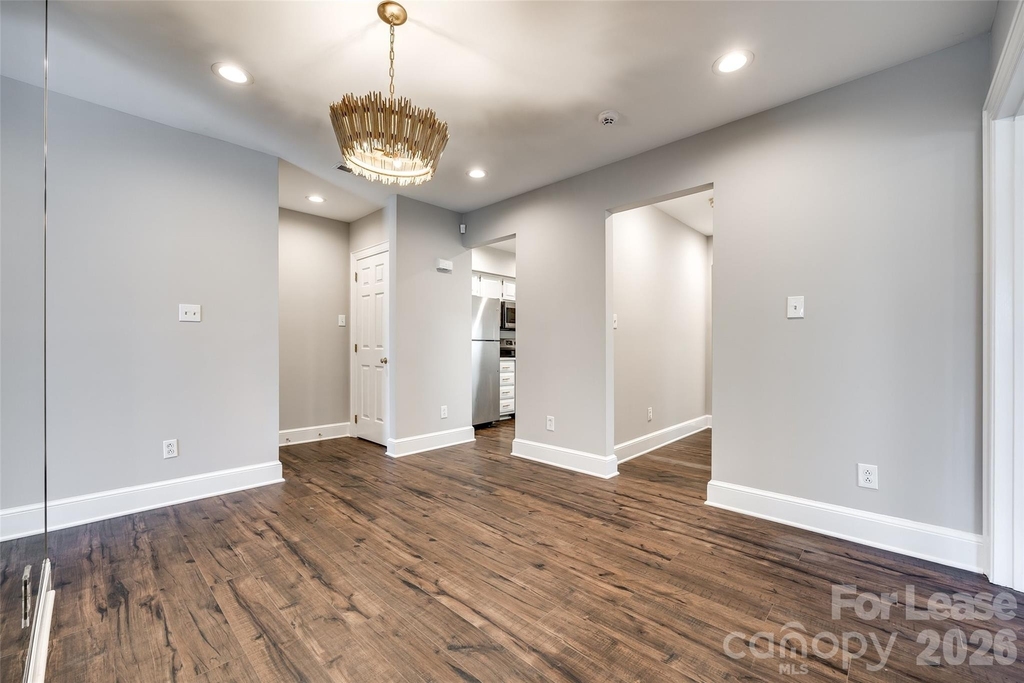 2220 Roswell Avenue - Photo 5