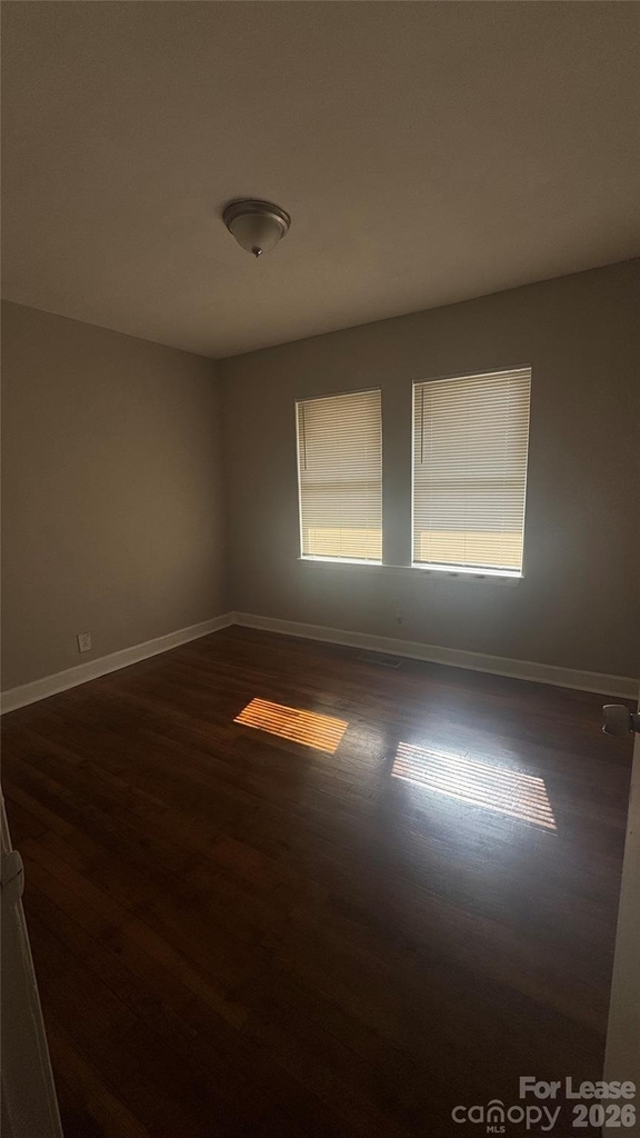 2021 Lasalle Street - Photo 4