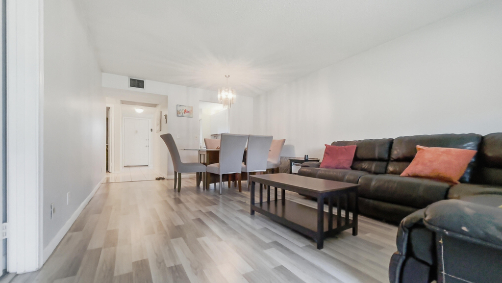 1200 Sw 124th Terrace - Photo 0