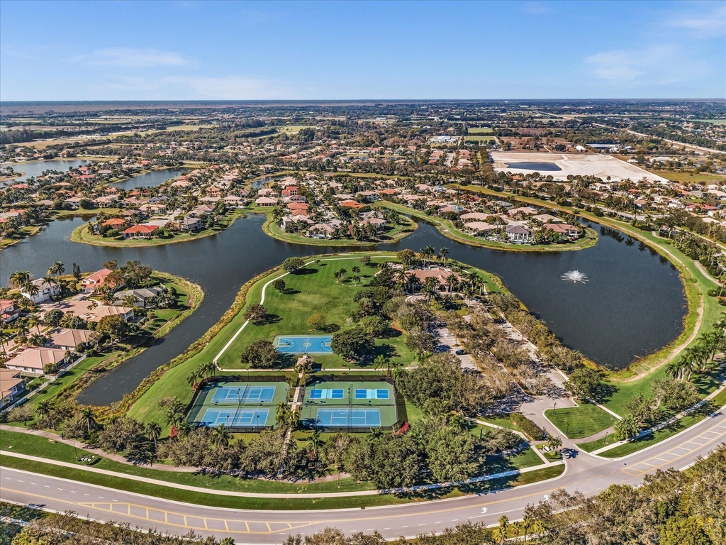 4194 Bluff Harbor Way - Photo 70