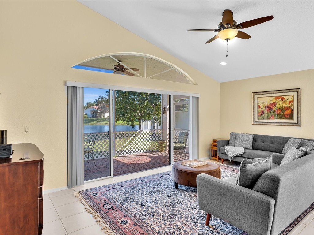 4194 Bluff Harbor Way - Photo 19