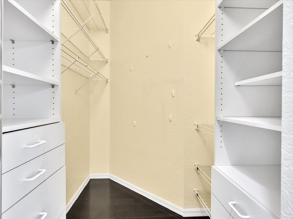 4194 Bluff Harbor Way - Photo 28