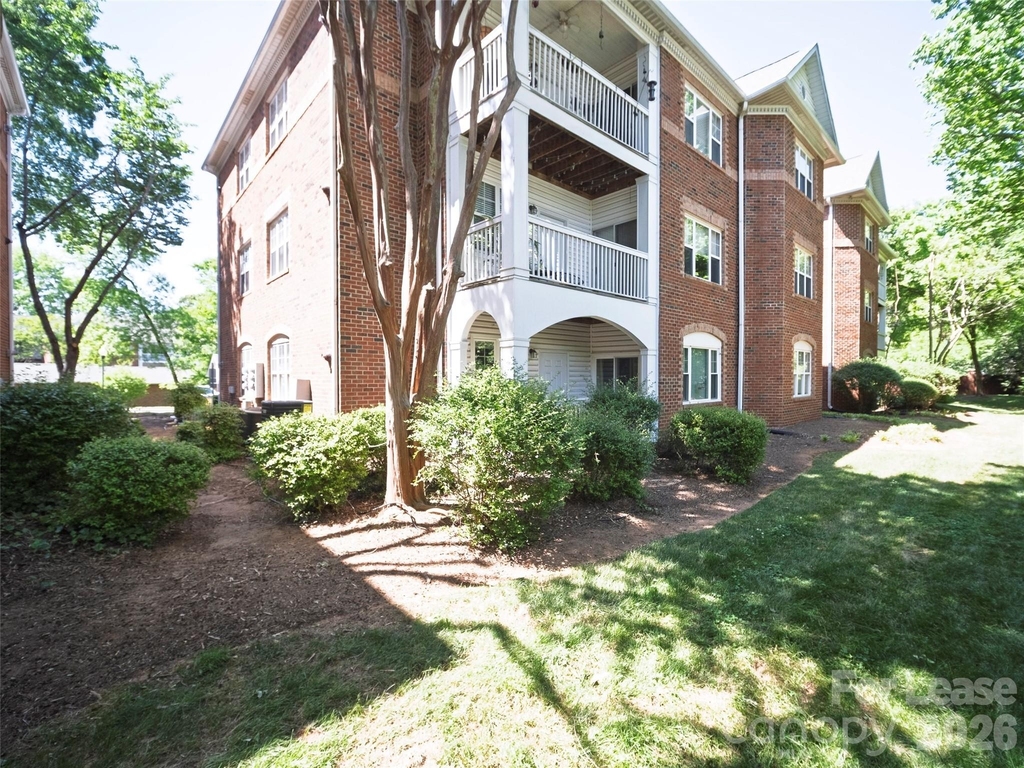 5609 Fairview Road - Photo 29