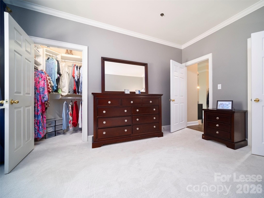 5609 Fairview Road - Photo 10