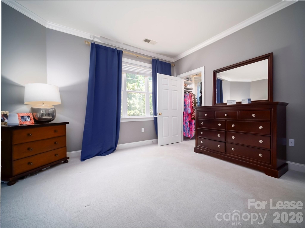 5609 Fairview Road - Photo 9