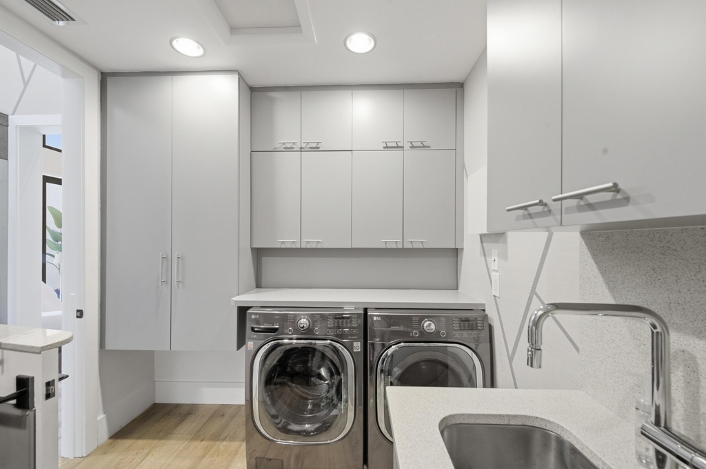 2552 Sheltingham Drive - Photo 13