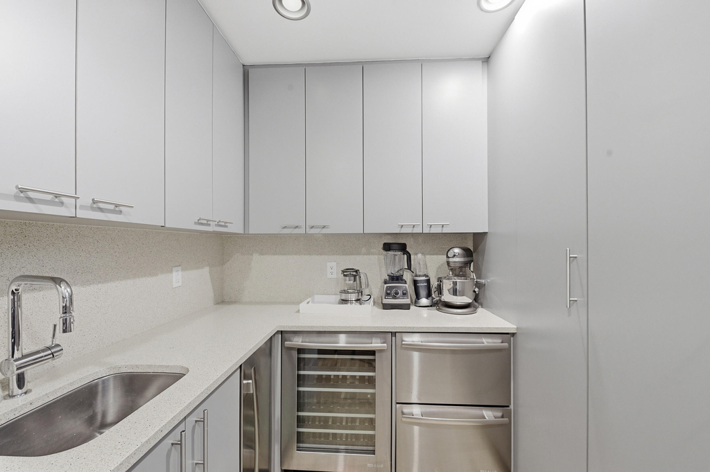 2552 Sheltingham Drive - Photo 12