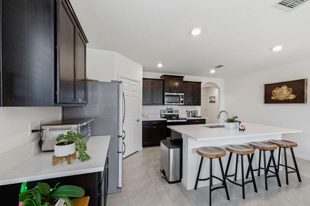 3133 Sw Centamino Street - Photo 7