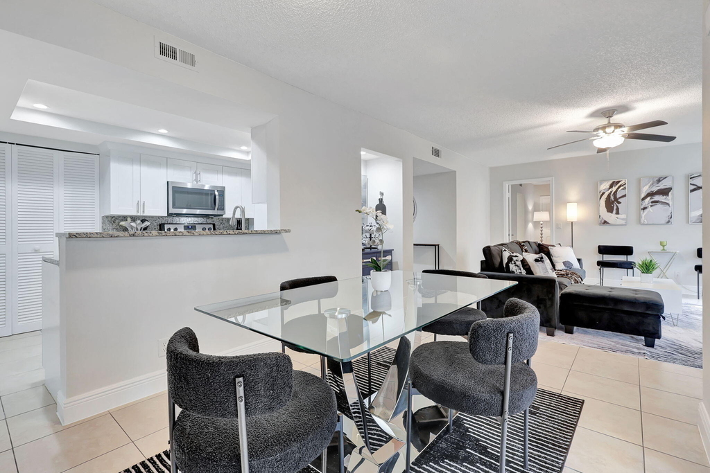 12641 Westhampton Circle - Photo 7
