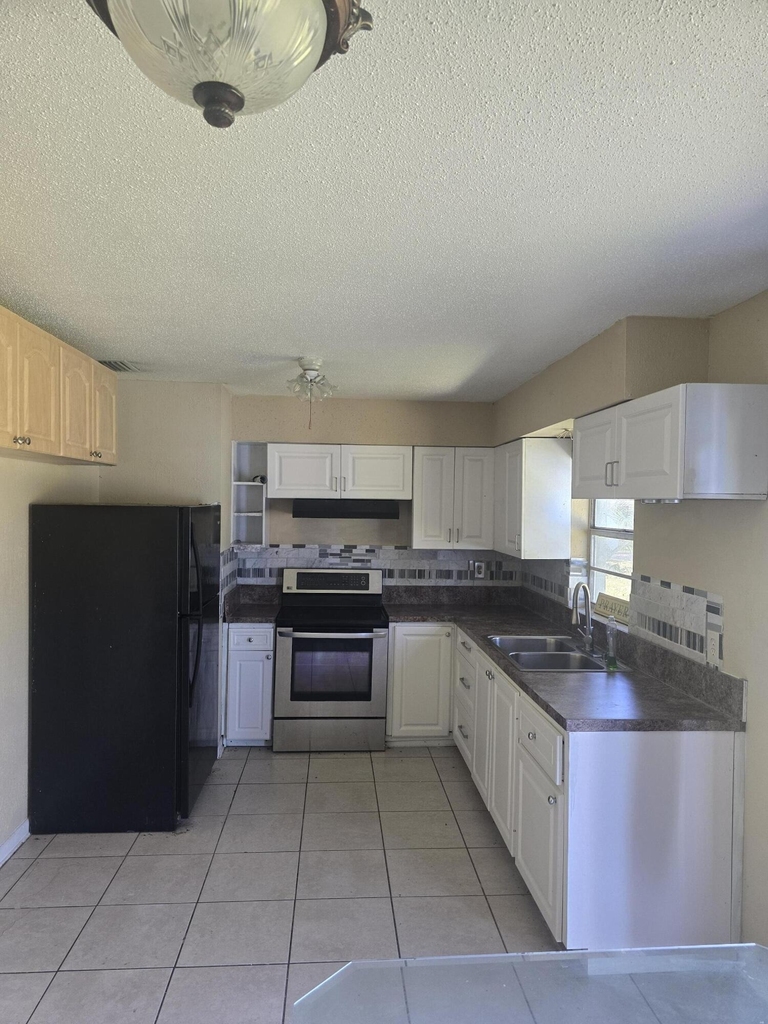3751 Nw 36th Street - Photo 11