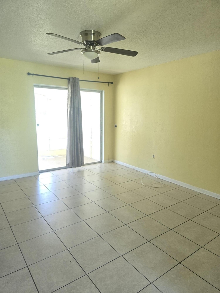 3751 Nw 36th Street - Photo 2