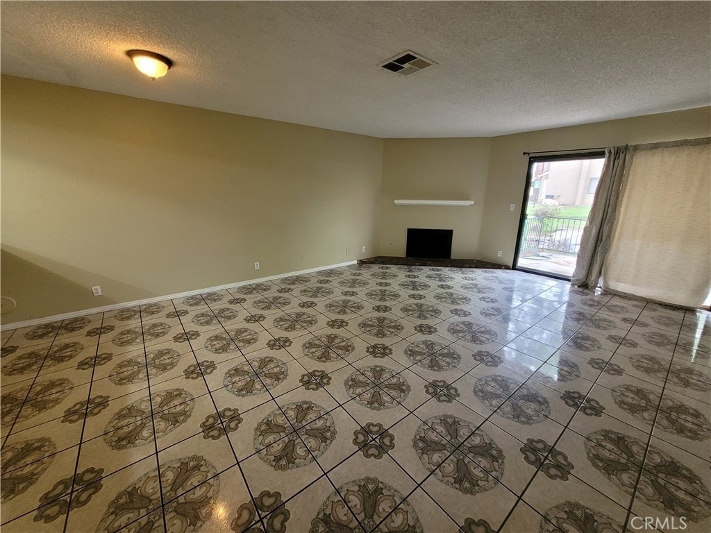 959 S Mountain - Photo 5