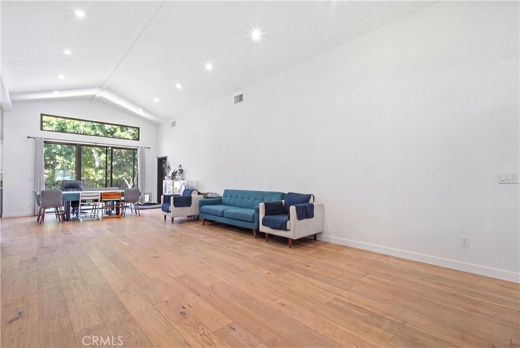 17713 Bullock St - Photo 10