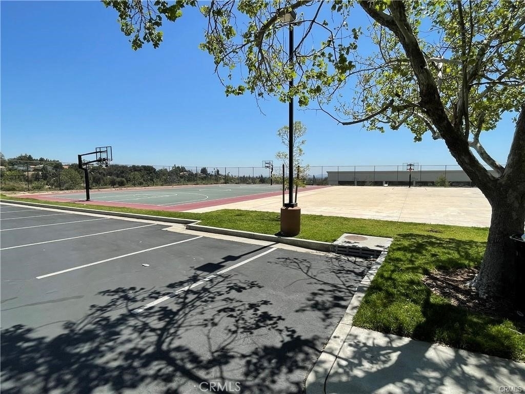 11736 Mariposa Bay Lane - Photo 18