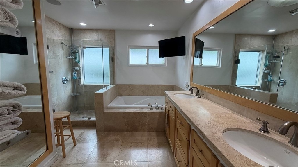 5855 Shirley Avenue - Photo 15