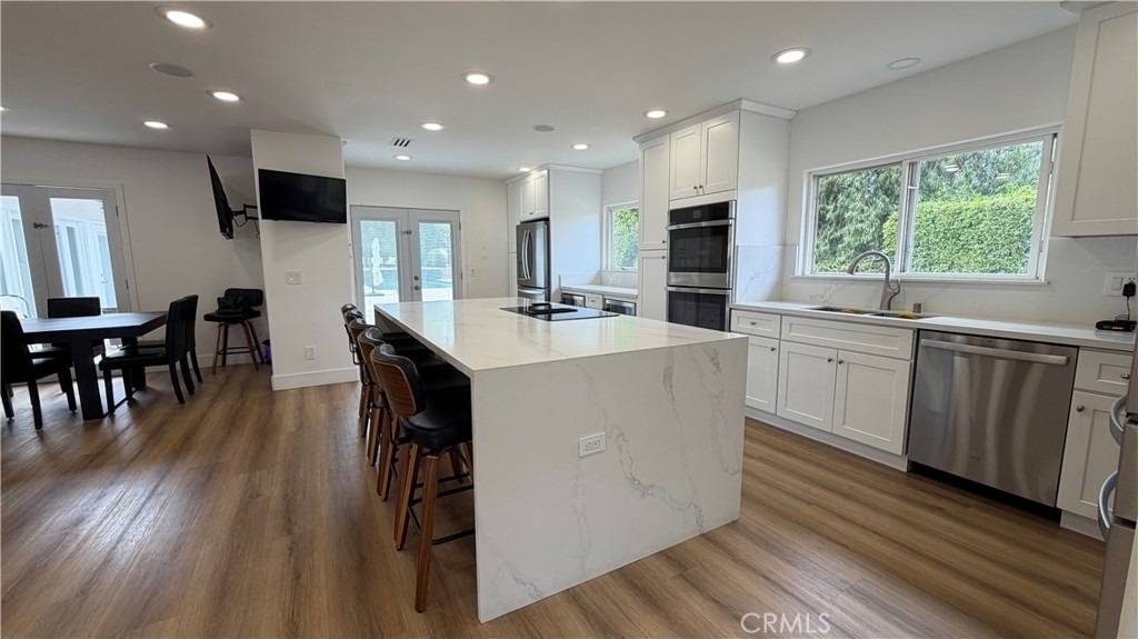 5855 Shirley Avenue - Photo 2