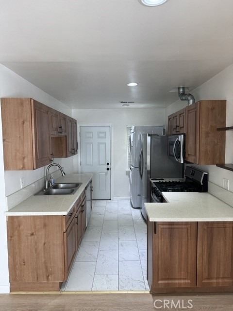 714 Ocean Park Boulevard - Photo 3