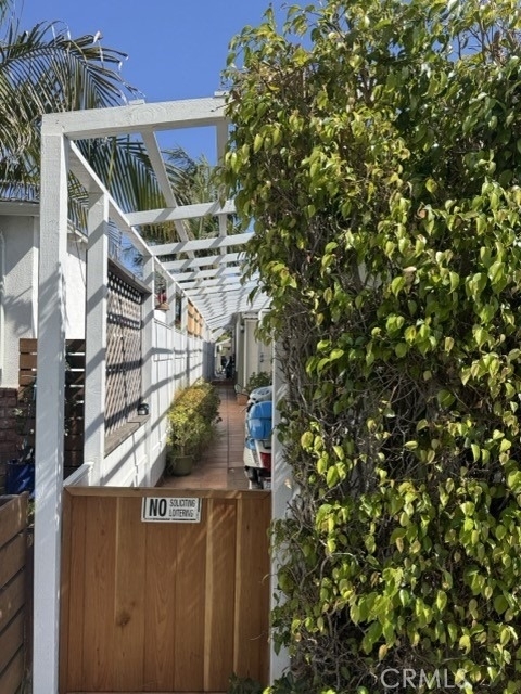 714 Ocean Park Boulevard - Photo 0