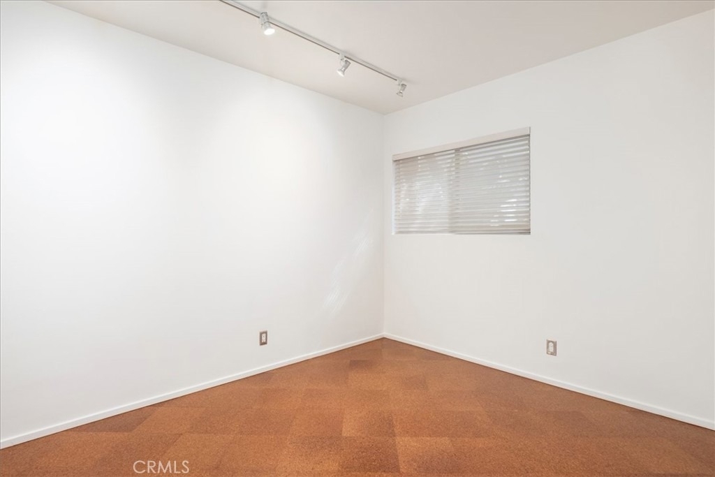 3946 Alta Mesa Drive - Photo 16