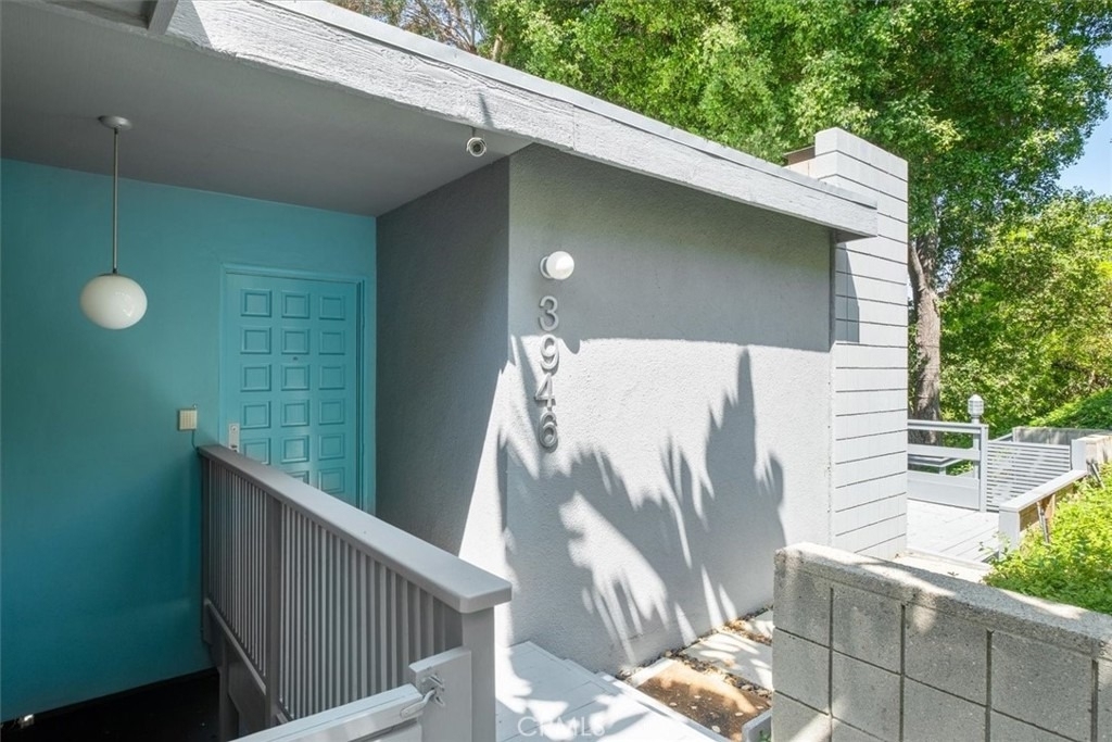 3946 Alta Mesa Drive - Photo 0