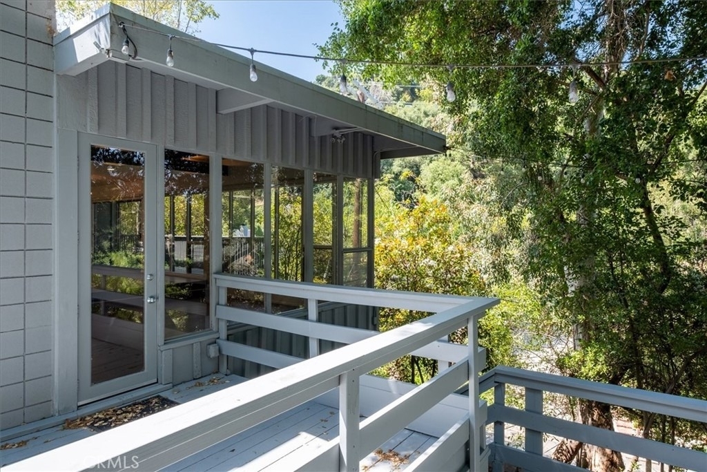 3946 Alta Mesa Drive - Photo 4