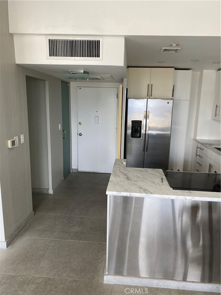 10501 Wilshire Boulevard - Photo 6