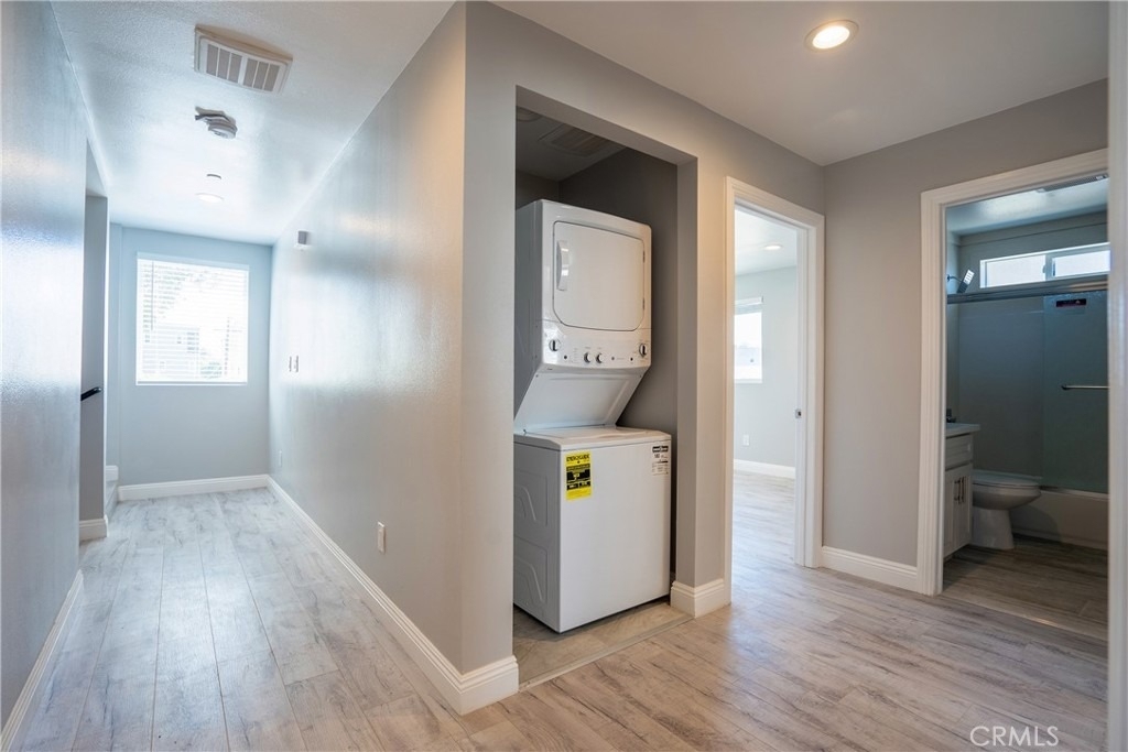 2125 S West View - Photo 5