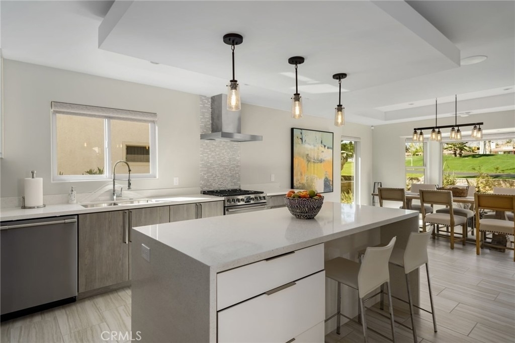 8780 Warwick - Photo 15