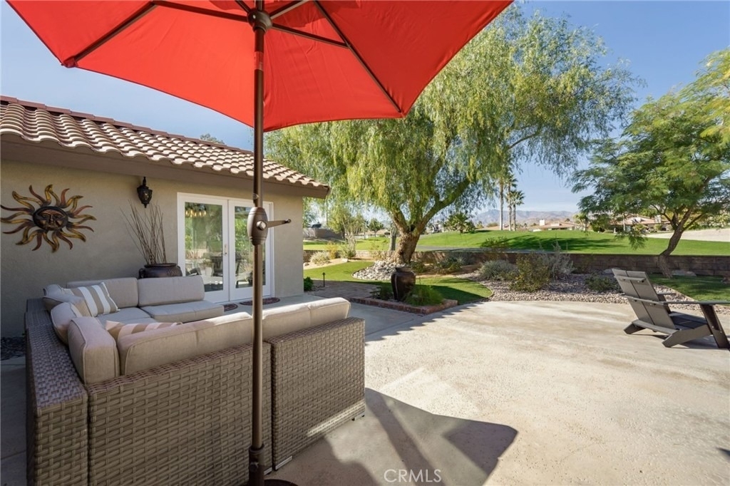 8780 Warwick - Photo 5