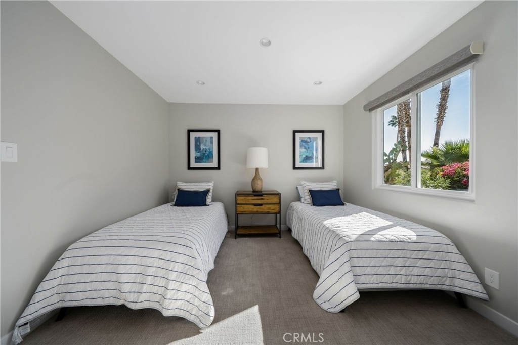 8780 Warwick - Photo 22