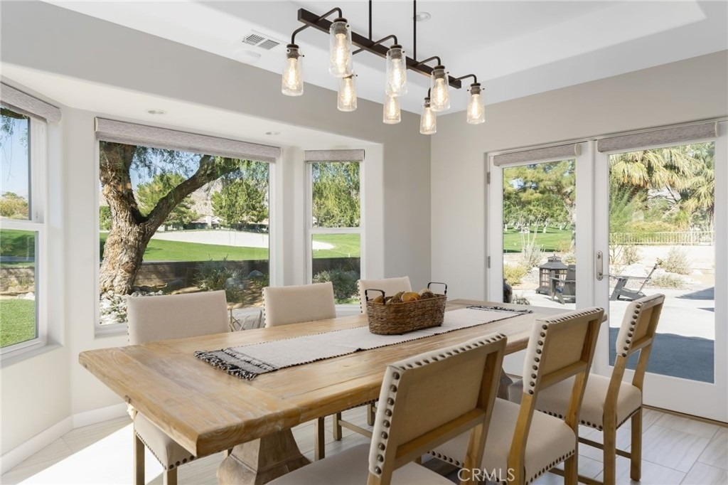 8780 Warwick - Photo 19