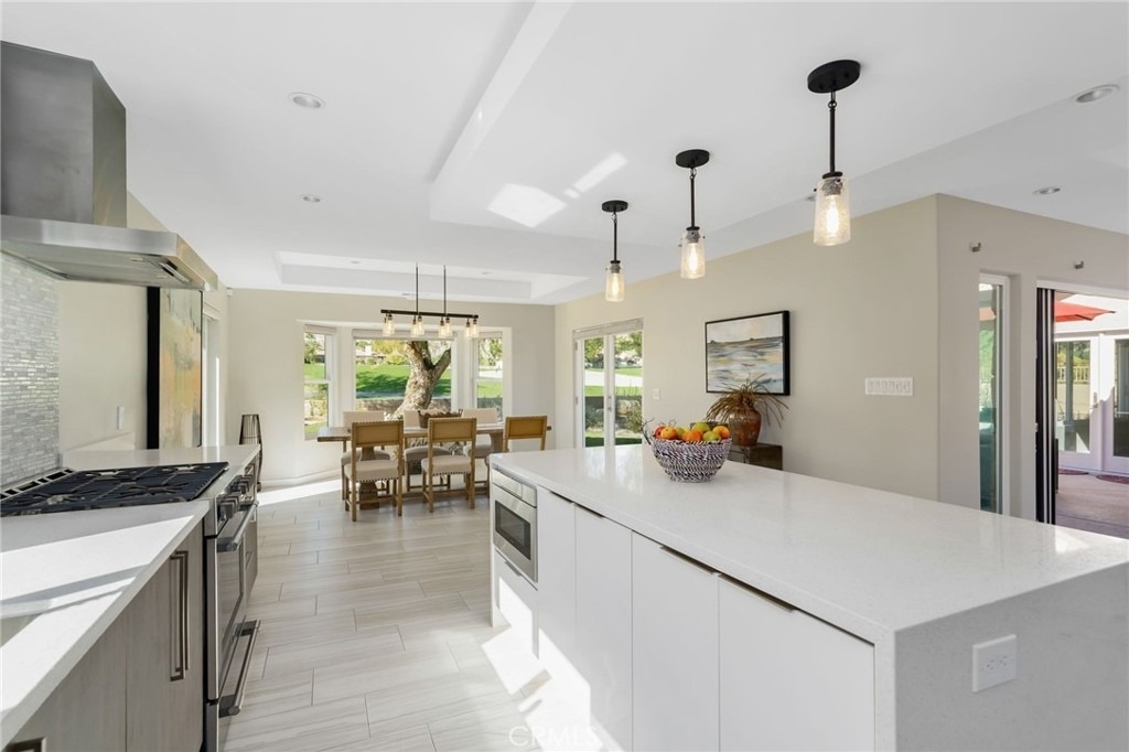 8780 Warwick - Photo 18