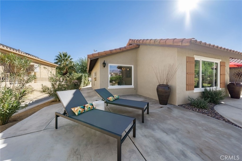 8780 Warwick - Photo 9