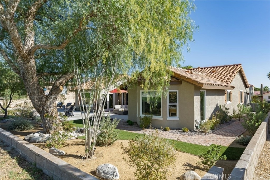 8780 Warwick - Photo 8
