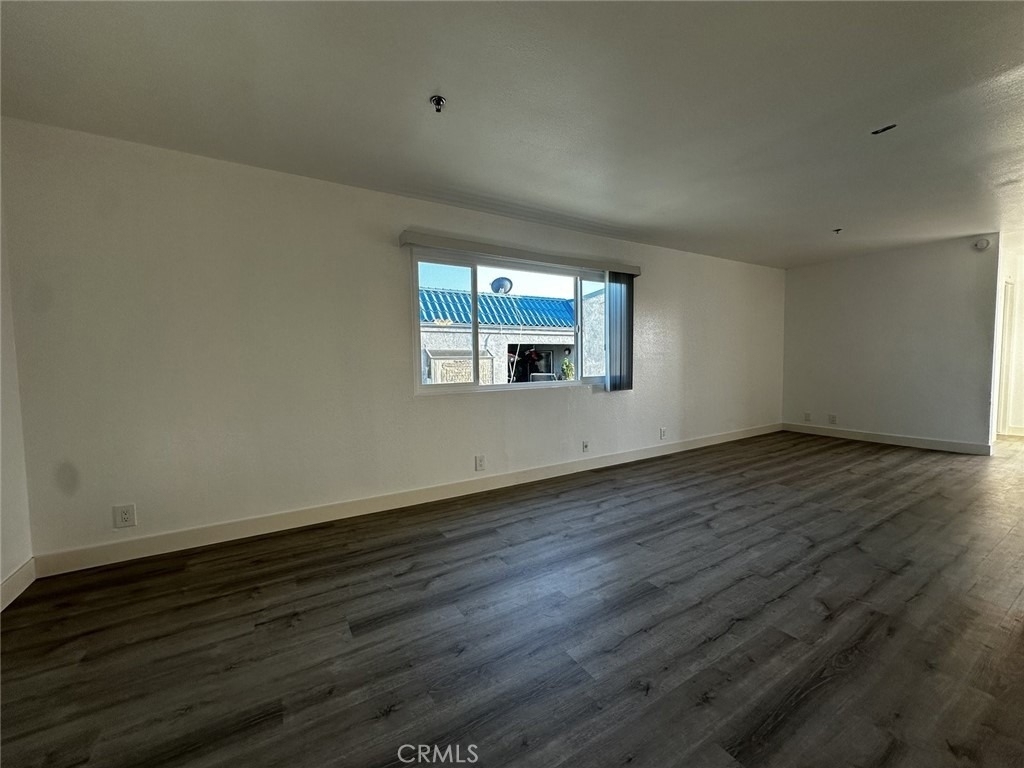 710 W Washington - Photo 4