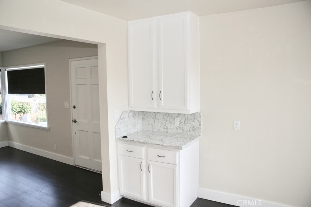 1411 W Bay Avenue - Photo 6