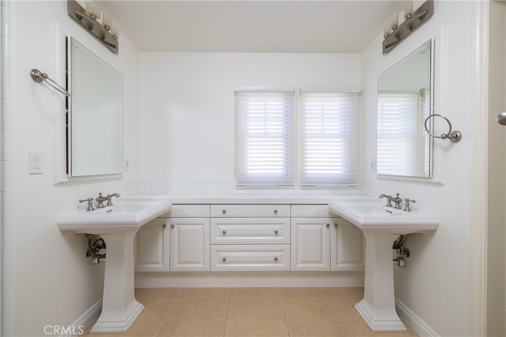 2500 Bungalow Place - Photo 19