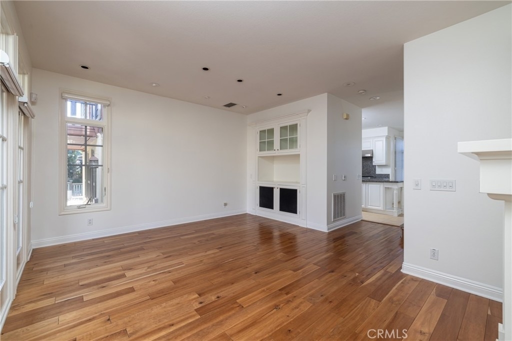 2500 Bungalow Place - Photo 7