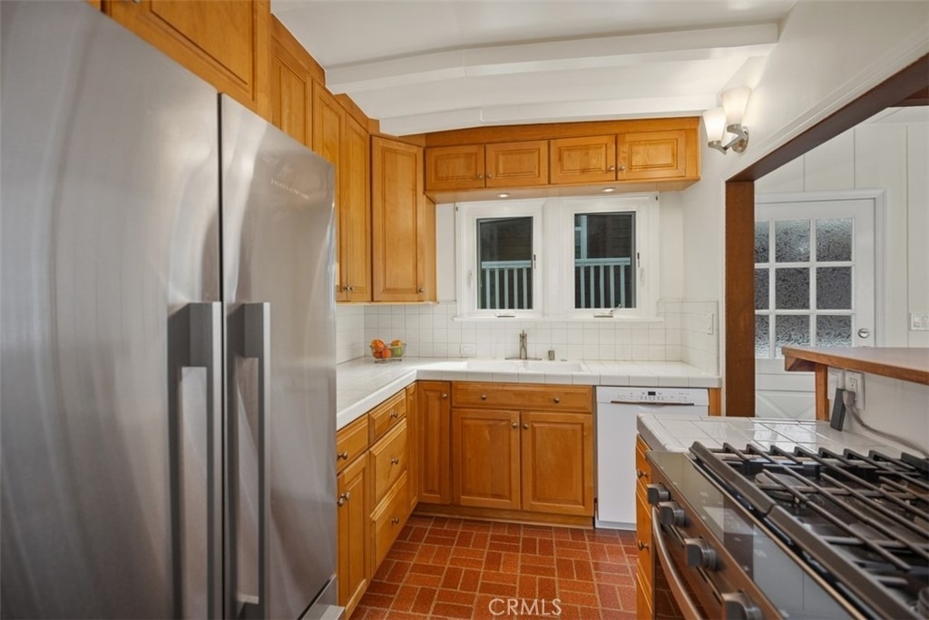 122 Opal Avenue - Photo 14